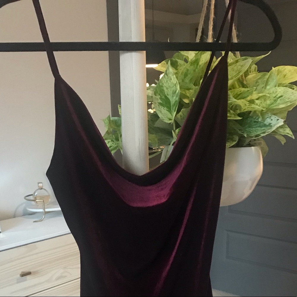 Midi dress, maroon velvet material